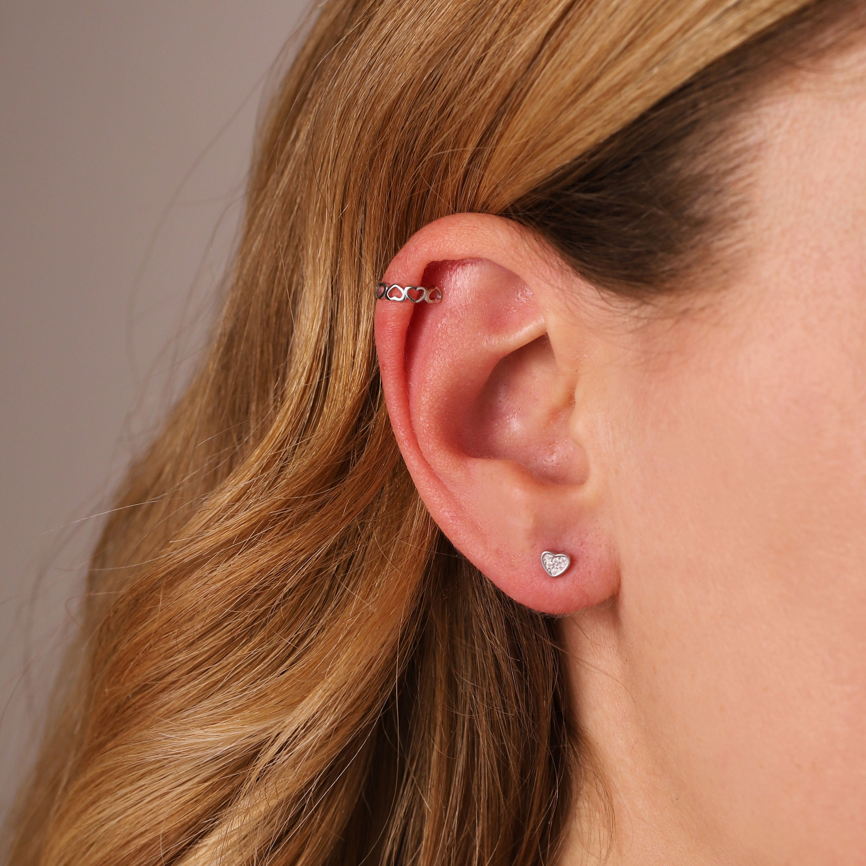 Hollow Hearts Ear Cuff