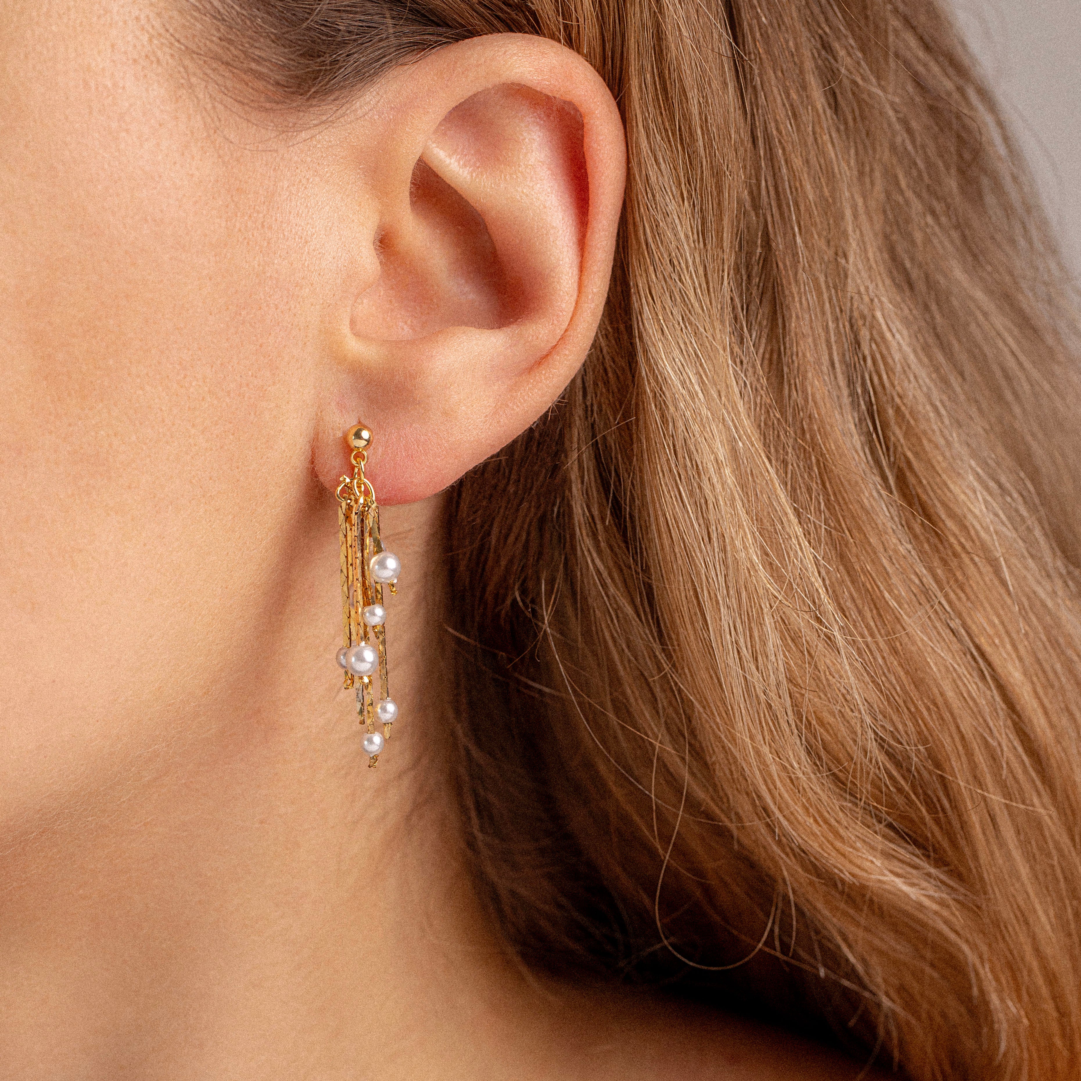 Vintage Pearl Drop Earrings