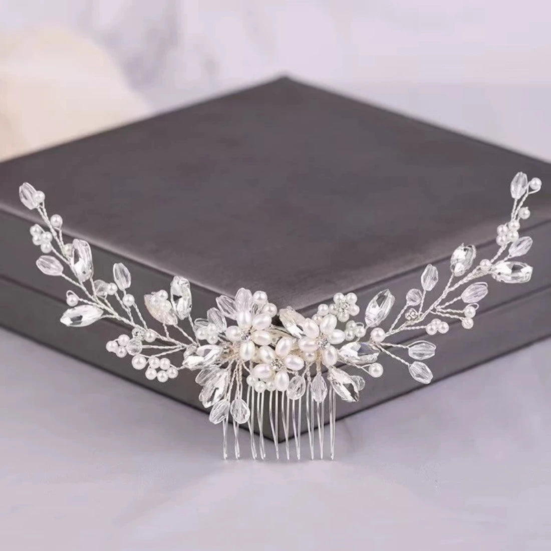 Pearl Flower Hair Comb
