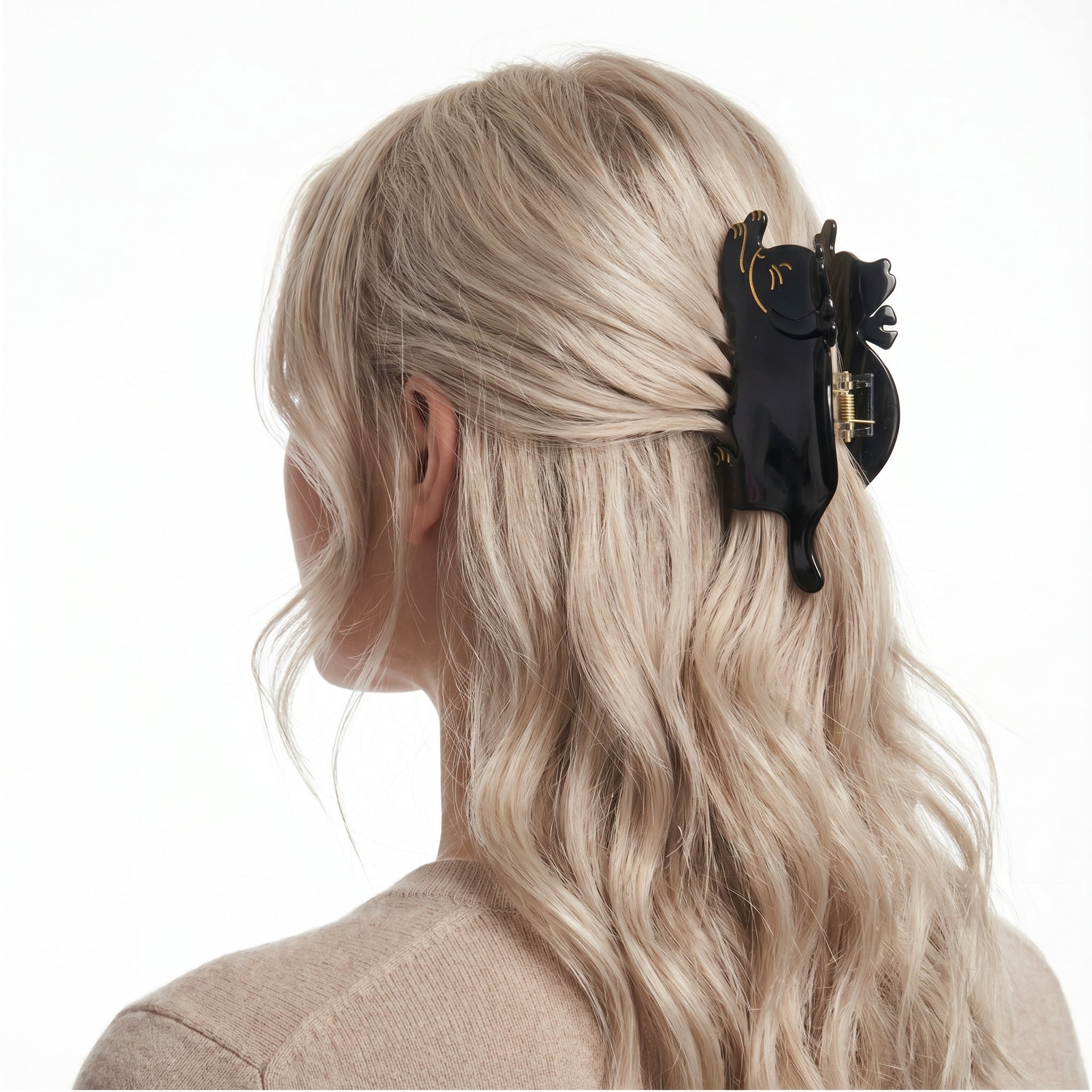 Black Stretching Cat Claw Clip